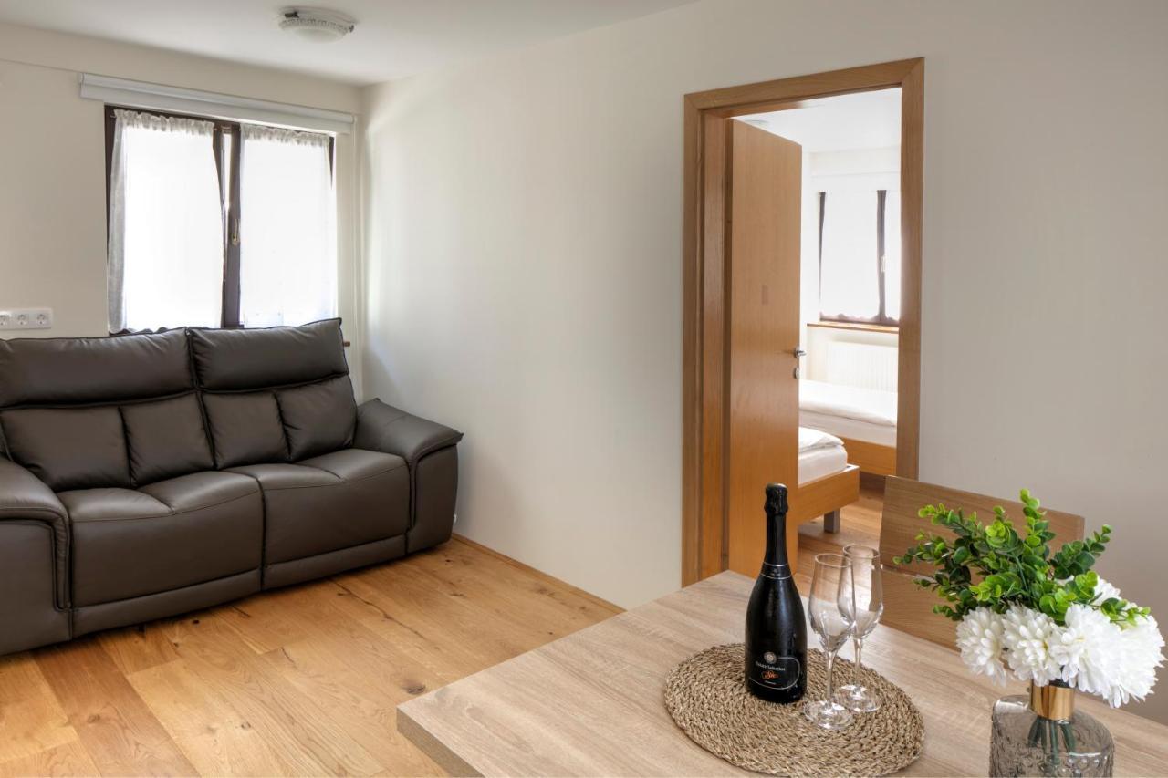 Guesthouse Tursic فورنيكا المظهر الخارجي الصورة