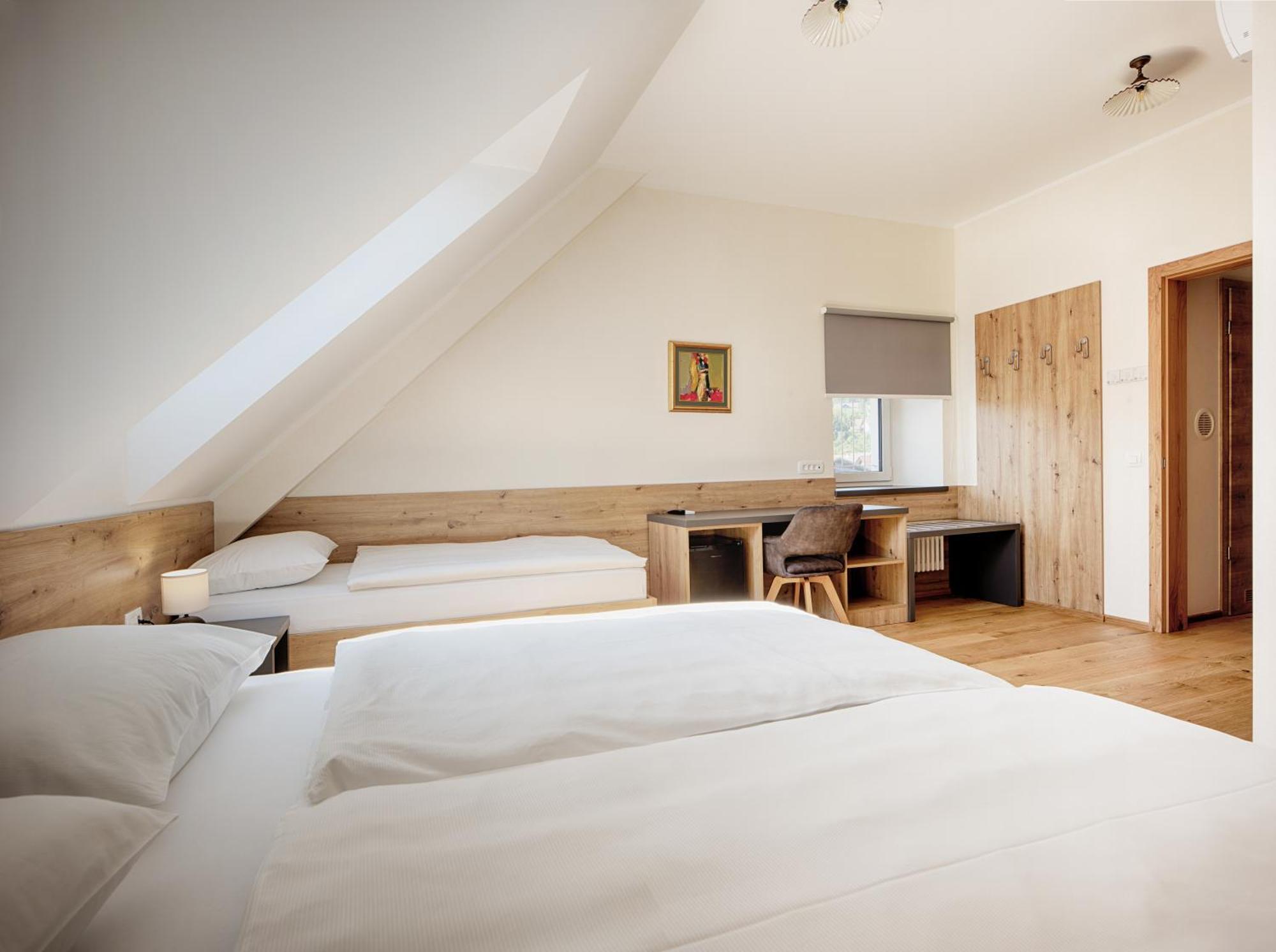 Guesthouse Tursic فورنيكا المظهر الخارجي الصورة